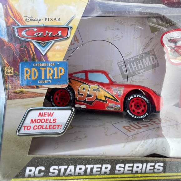 Disney Lightning McQueen RC Car - Picture 2 of 6